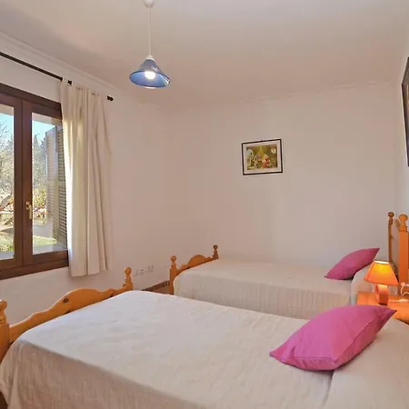 Holiday home Tresco Buger